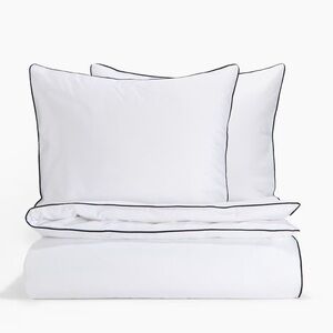 H&M unused Cotton Sateen Queen Duvet Cover Set. White with black piping ❤️ NWOT